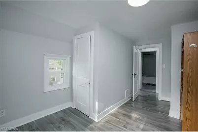1424 S Liberty Avenue, Alliance, OH 44601 - Photo 22