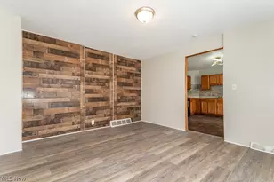 3295 W 46th St, Loveland, OH 44102 - Photo 8