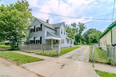 3295 W 46th Street, Loveland, OH 44102 - Photo 2