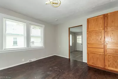3295 W 46th Street, Loveland, OH 44102 - Photo 6