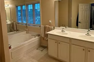 37663 Stoney Lake Dr, North Ridgeville, OH 44039 - Photo 18