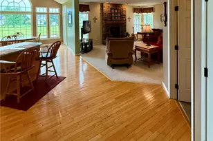 37663 Stoney Lake Dr, North Ridgeville, OH 44039 - Photo 2
