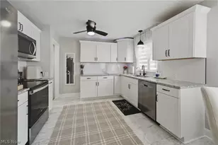 13484 Judy Ave NW, Uniontown, OH 44685 - Photo 8