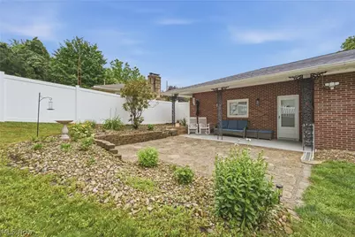 13484 Judy Avenue NW, Uniontown, OH 44685 - Photo 28