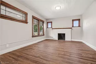 678 Essex St, Akron, OH 44306 - Photo 4