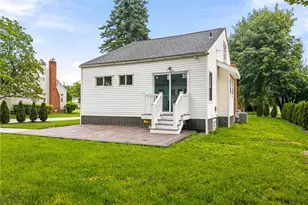678 Essex St, Akron, OH 44306 - Photo 20