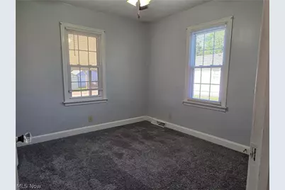 415 Winton Avenue, Zanesville, OH 43701 - Photo 10