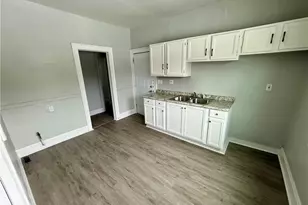 9215 Yale Ave, Loveland, OH 44108 - Photo 6