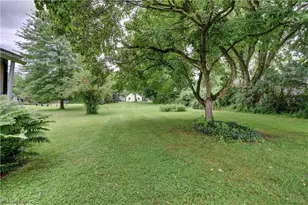 305 Main St W, Beach City, OH 44608 - Photo 44