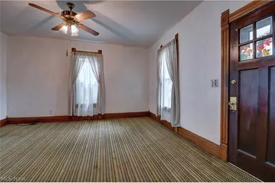 305 Main Street W, Beach City, OH 44608 - Photo 4