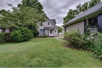 305 Main Street W, Beach City, OH 44608 - Photo 46