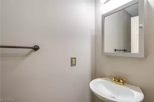 653 Diamond Cir, Ravenna, OH 44266 - Photo 26