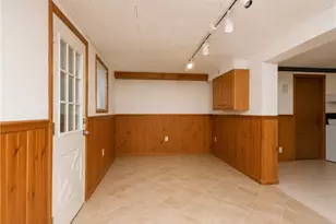134 N Revere Rd, Akron, OH 44333 - Photo 34
