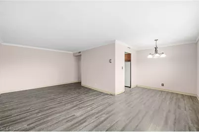 11850 Edgewater Drive #110, Oakwood, OH 44107 - Photo 6