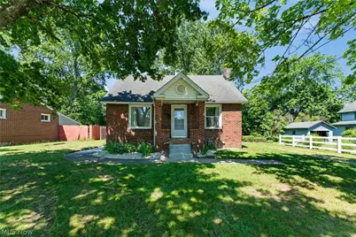 33 Parkway Boulevard, Alliance, OH 44601 - Photo 1