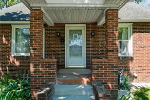 33 Parkway Blvd, Alliance, OH 44601 - Photo 4