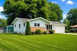 210 Oakdale Dr, South Amherst, OH 44001 - Photo 4