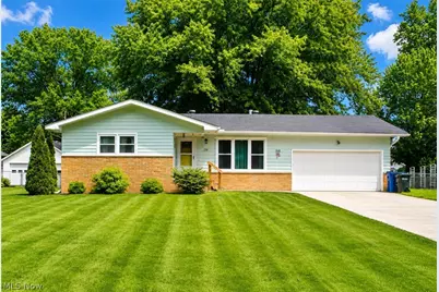 210 Oakdale Drive, South Amherst, OH 44001 - Photo 1