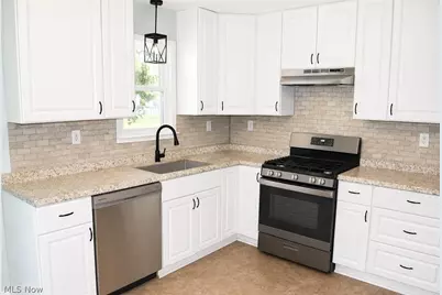 210 Oakdale Drive, South Amherst, OH 44001 - Photo 10
