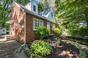 8375 Nowlen St, Mentor, OH 44060 - Photo 2