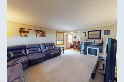 2182 Buena Vista Drive, Wickliffe, OH 44092 - Photo 4