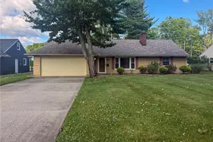 281 Cardinal Dr, Medina, OH 44256 - Photo 2
