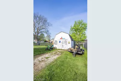 228 Liberty Street, Spencer, OH 44275 - Photo 26
