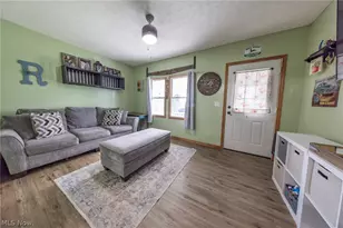 228 Liberty St, Spencer, OH 44275 - Photo 4