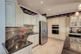 3836 Heron Watch Dr, Akron, OH 44319 - Photo 20