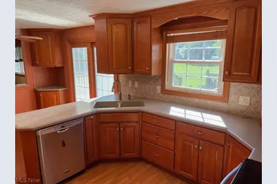 7636 Cranford Street NW, Massillon, OH 44646 - Photo 6