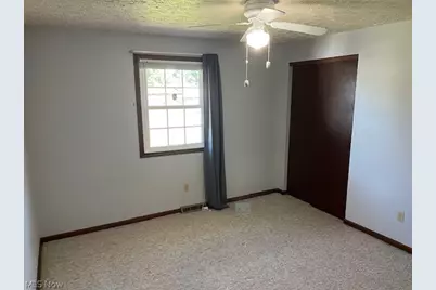 7636 Cranford Street NW, Massillon, OH 44646 - Photo 12