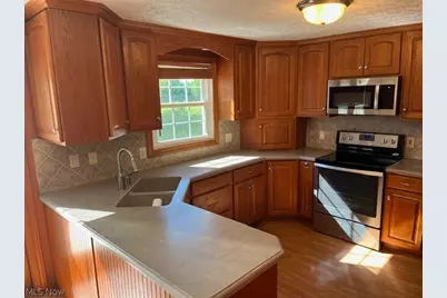 7636 Cranford Street NW, Massillon, OH 44646 - Photo 8