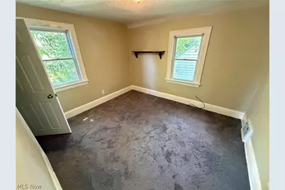 918 Frederick Boulevard, Akron, OH 44320 - Photo 20