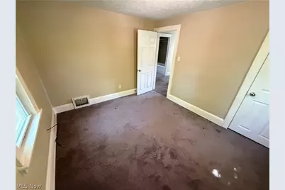 918 Frederick Boulevard, Akron, OH 44320 - Photo 14