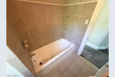 918 Frederick Boulevard, Akron, OH 44320 - Photo 22