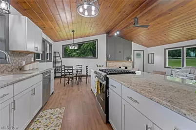 12500 Salem Warren Road, Salem, OH 44460 - Photo 10