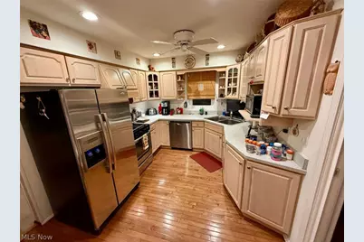 46 E Shore Boulevard, Eastlake, OH 44095 - Photo 8