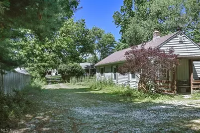 41 Gaylord Drive, Munroe Falls, OH 44262 - Photo 38