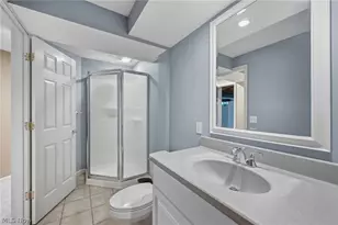 9628 Scottsdale Dr, Grandview Heights, OH 44147 - Photo 30