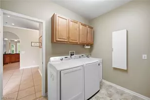 9628 Scottsdale Dr, Grandview Heights, OH 44147 - Photo 26