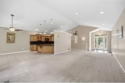 9628 Scottsdale Drive, Grandview Heights, OH 44147 - Photo 8