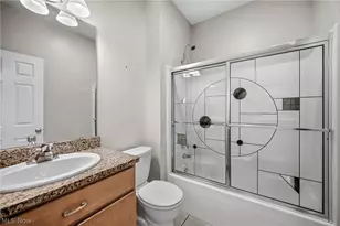 9628 Scottsdale Dr, Grandview Heights, OH 44147 - Photo 24
