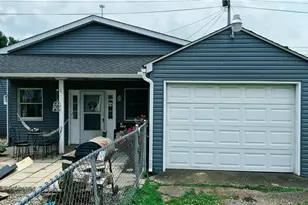 2060 Licking Rd, Zanesville, OH 43701 - Photo 2
