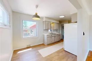 1713 Empire Rd, Wickliffe, OH 44092 - Photo 8