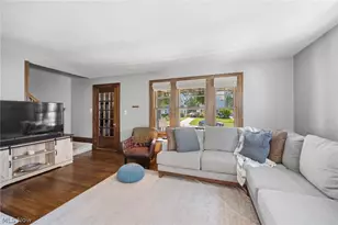 15534 Lakewood Heights Blvd, Oakwood, OH 44107 - Photo 4