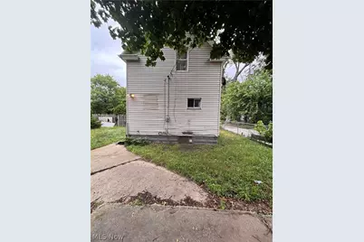 688 E 96th Street, Loveland, OH 44108 - Photo 4