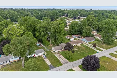 6472 Southgrove Road, Mentor, OH 44060 - Photo 4