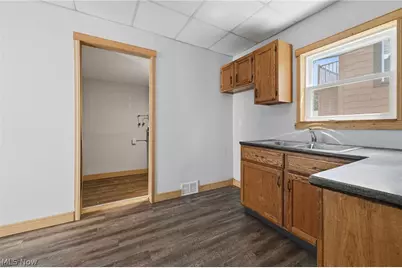2911 Vera Place NW, Canton, OH 44708 - Photo 10