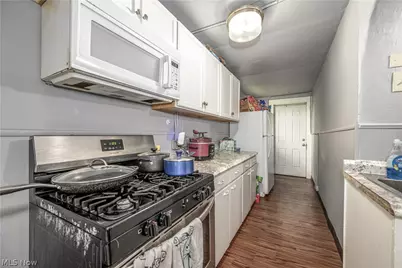 503 Sumner Street, Akron, OH 44304 - Photo 10