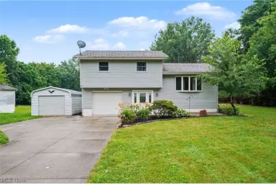 2704 Lyman Drive, New Franklin, OH 44216 - Photo 1